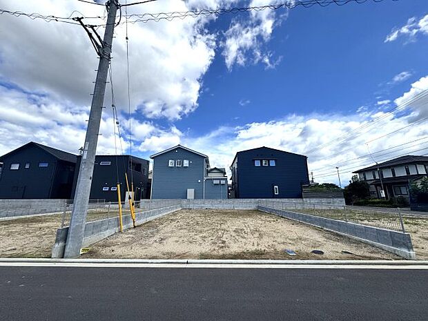 建築前の現地写真です。撮影年月：2026年9月撮影