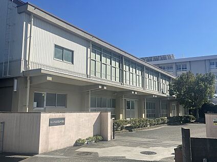 松山市立垣生中学校 徒歩903m