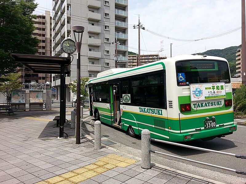 【車・交通】阪急バス「阪急上牧駅」停