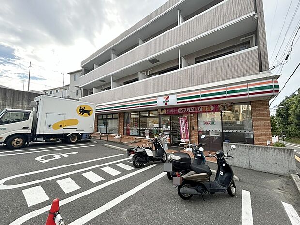 セブンイレブン枚方東中振2丁目店