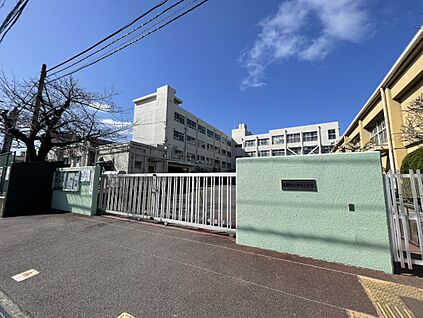 高槻市立郡家小学校 約778ｍ(徒歩10分)