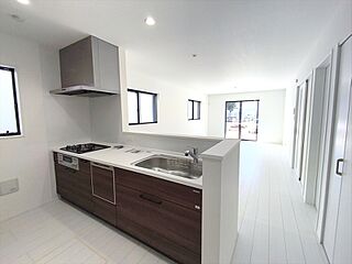 【自宅送迎可能】府中市日新町1丁目　新築分譲住宅　全1棟 その他