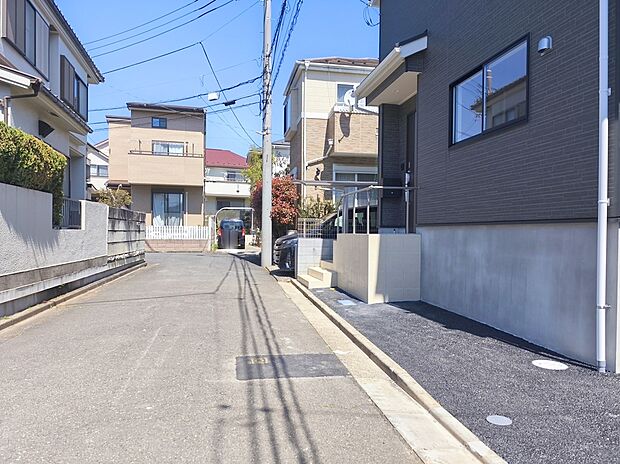 前面道路含む現地写真