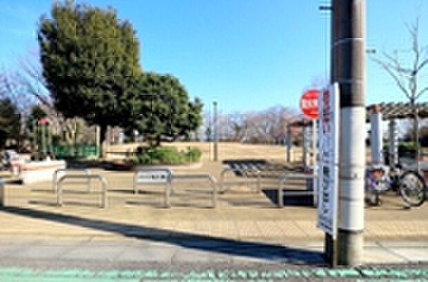 北町公園（約1,210m）