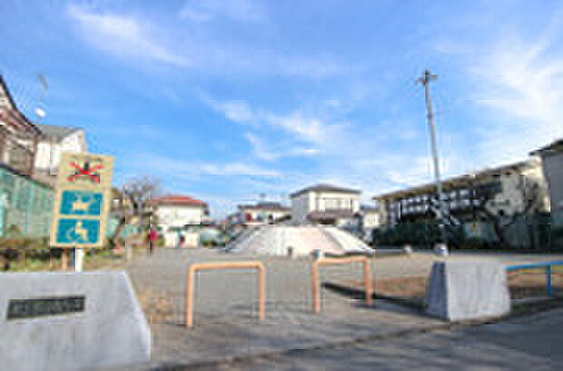 朝日町公園(約400m)