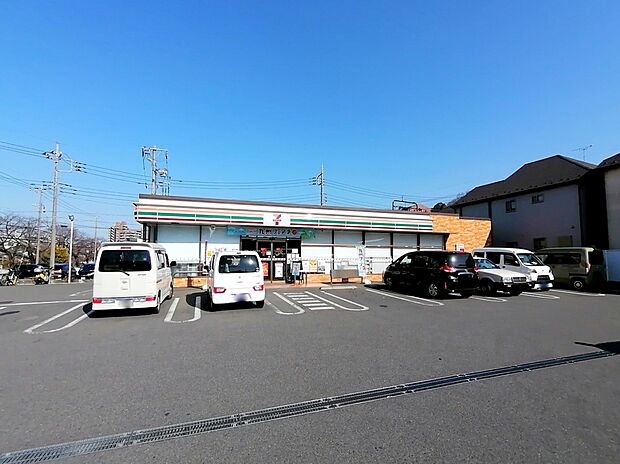 セブンイレブン多摩貝取大通り店（約169m）
