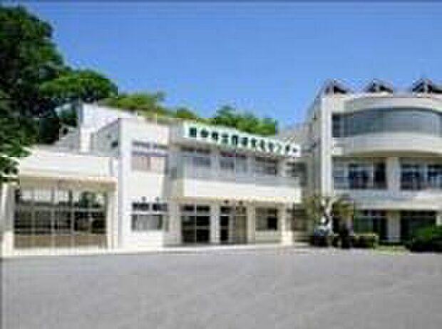 府中市立四谷文化センター（約620m）