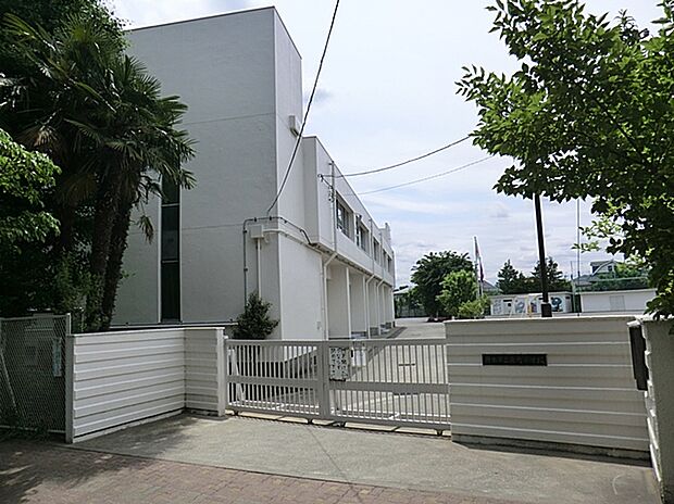 府中市立南町小学校（約379m）