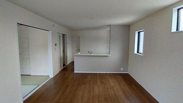 【居間・リビング】現地(2025年6月)撮影