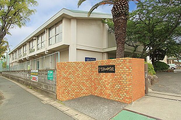 北九州市立沖田中学校