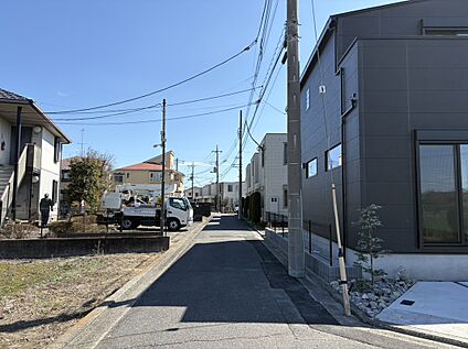 前面道路含む現地写真