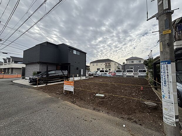 【前面道路含む現地写真】■2025年11月撮影