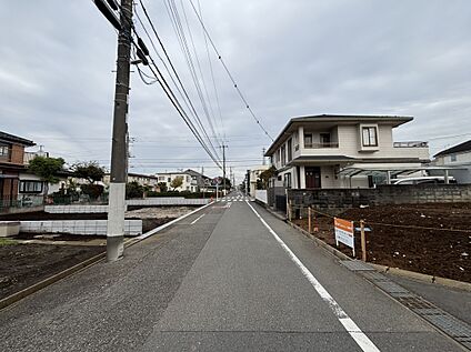 前面道路含む現地写真