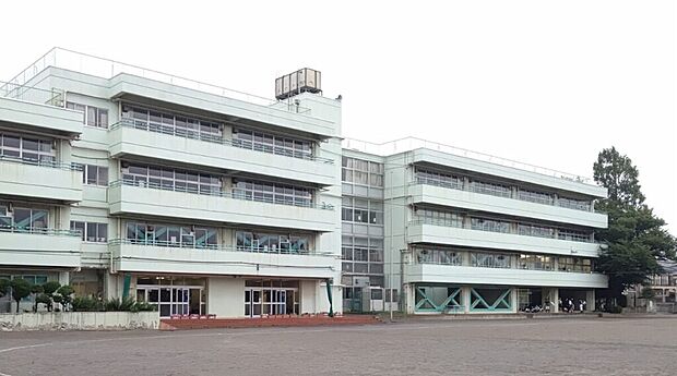 田無第一中学校（約850m）