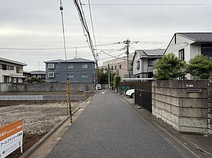前面道路含む現地写真