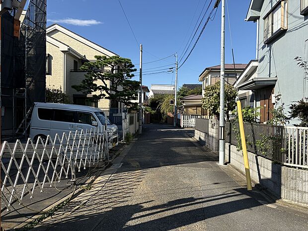 【前面道路含む現地写真】現地（2026年9月）撮影