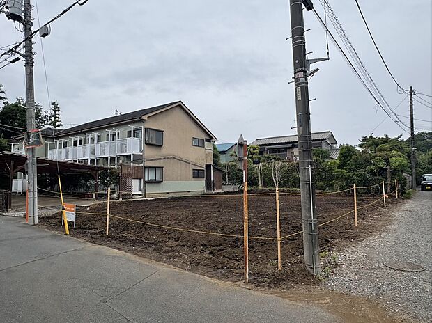 【前面道路含む現地写真】■現地（2026年6月）撮影