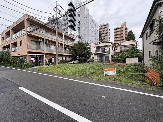 【前面道路含む現地写真】■現地（2026年8月撮影）
