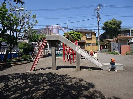 西宮公園 300ｍ