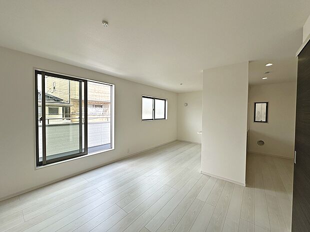 南海本線「高石」駅まで徒歩8分!毎日の通勤や通学に便利です!