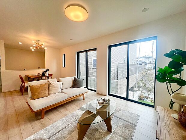 ◆現地案内会開催中◆
もちろん、当日のご連絡でも対応可能です♪ご自宅にお迎えも可能です！