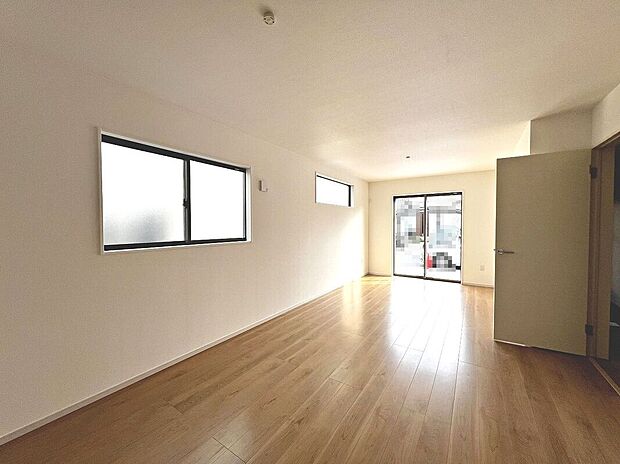 ◆現地案内会開催中◆
もちろん、当日のご連絡でも対応可能です♪ご自宅にお迎えも可能です！