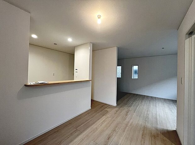 現地見学・内覧予約は当日から承っております！お気軽にお問い合わせ下さいませ♪