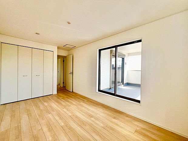 【洋室】お家探しを始めてみようと思われたら是非【イエストア】までお気軽にご相談下さいませ♪