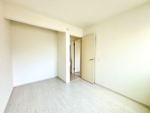 【洋室】4LDKのゆとりある間取りです!子供部屋や趣味のお部屋も作れますよ!