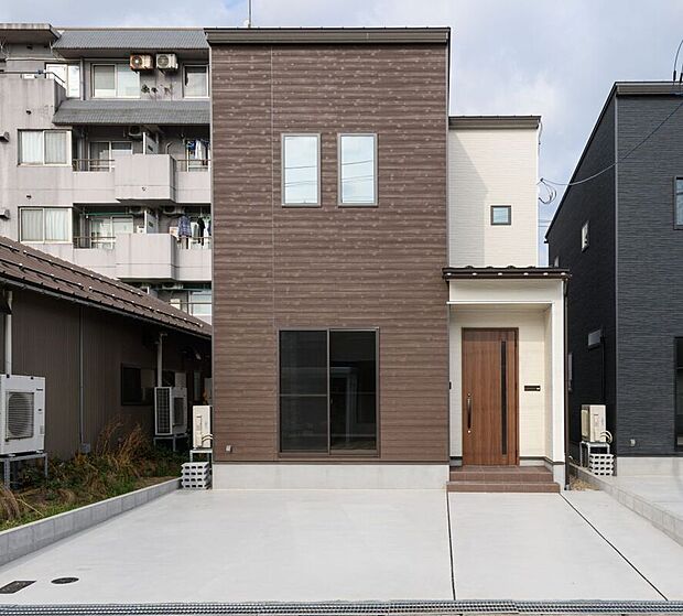 空間の広さや日当たり、質感などを実際に【目と肌で】感じていただけます！住まいの雰囲気や生活動線を体感できる絶好のチャンスです◎開発2丁目2棟同時見学会開催中♪どちらがお好みか教えてください！