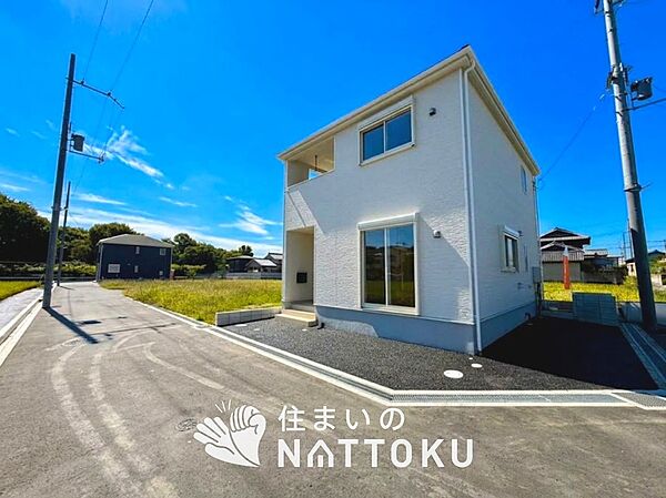 現地写真（街並み）
全２０邸
駐車２台可能
