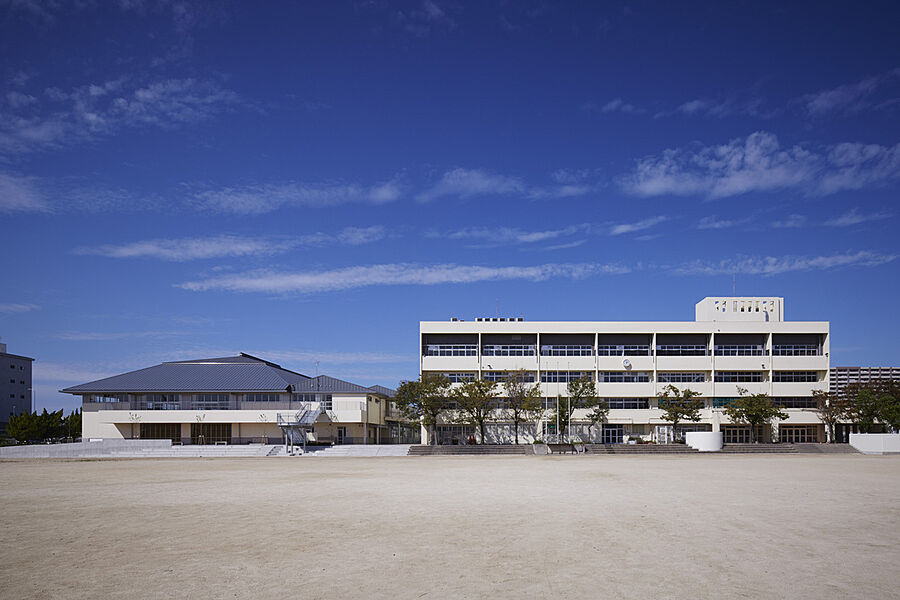 【学校】四條畷市立四條畷西中学校