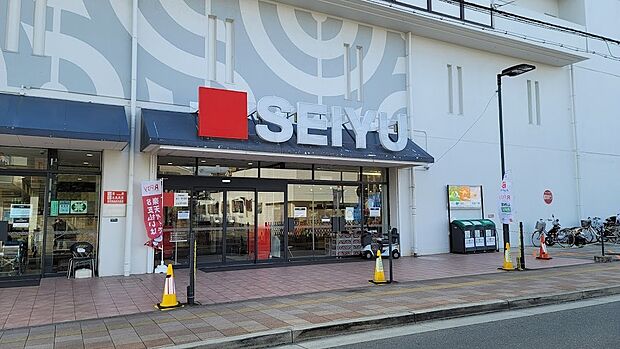 西友長岡店(約1,200m)