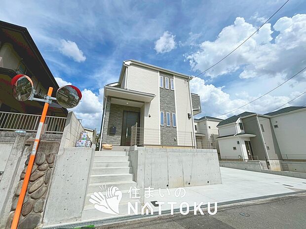 【現地写真(外観)【A号地】】耐震等級最高「3」取得で基準の1.5倍の性能・耐震強度で安心できます。