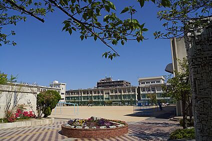 豊中市立豊島小学校 400ｍ(徒歩5分)