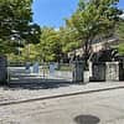 京都市立大枝中学校(約2,000m)