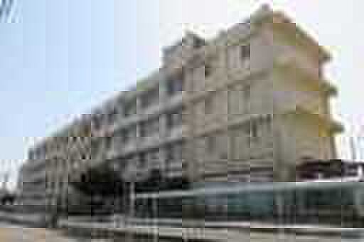 東大阪市立長瀬中学校(約1,100m)