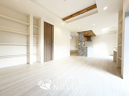 現地写真(リビング)