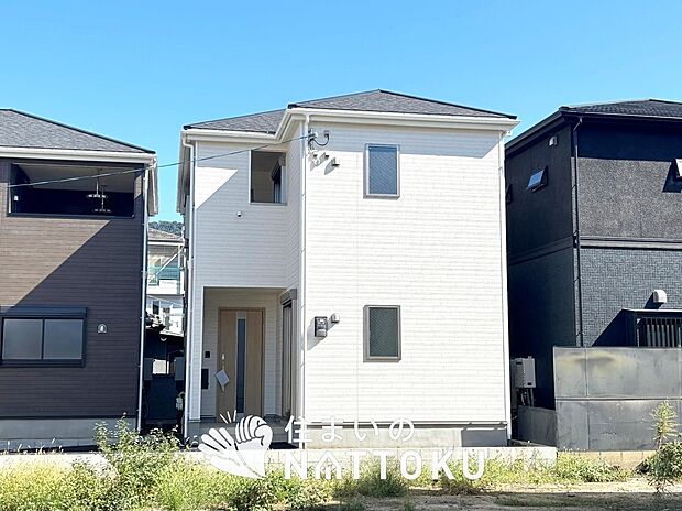 【現地写真(外観)【3号地】】健康被害に配慮したもっとも安全性の高い建材を採用し、シックハウス対策をしております。