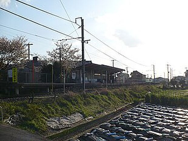 JR和歌山線「紀伊小倉駅」(約160m)