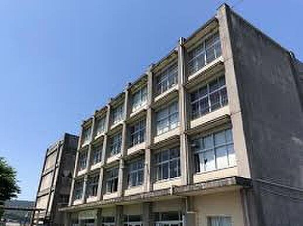 大津市立石山中学校（約2,200m）