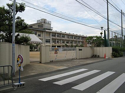 池田市立石橋小学校 1200ｍ(徒歩15分)
