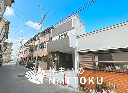 現地写真（前道含む外観）