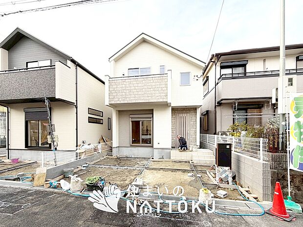 【現地写真（外観）【２号地】】健康被害に配慮したもっとも安全性の高い建材を採用し、シックハウス対策をしております。