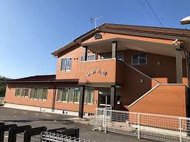 しおん園（約870m）