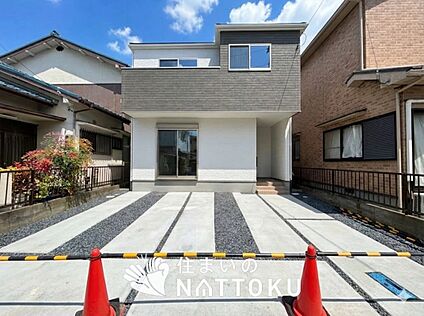 現地写真（街並み）