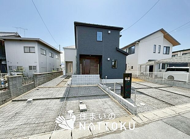 【現地写真（外観）【１号地】】耐震等級最高「３」取得で基準の１.５倍の性能・耐震強度で安心できます。