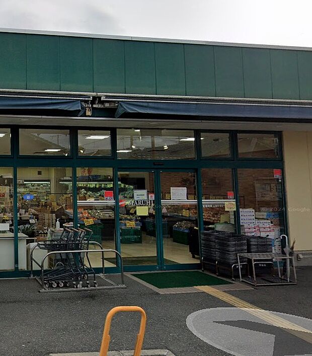 スーパーマルヒ山本店(約1,300m)