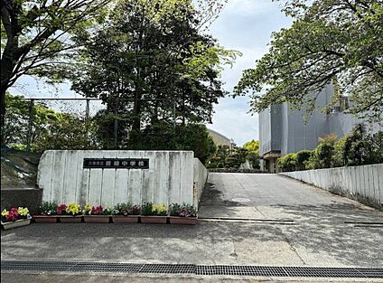 大津市立唐崎中学校 1600ｍ(徒歩20分)