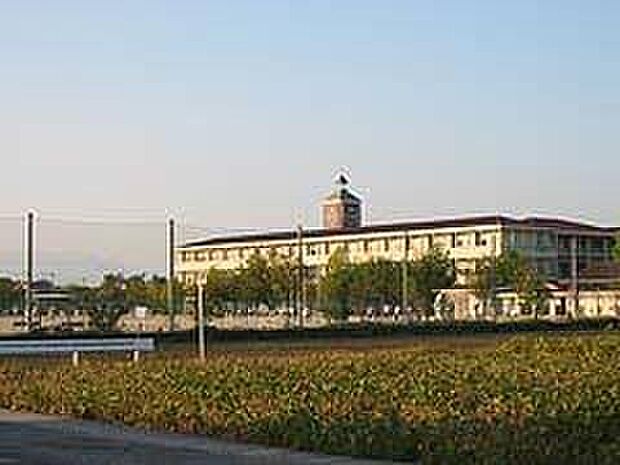 野洲市立野洲北中学校（約1,700m）